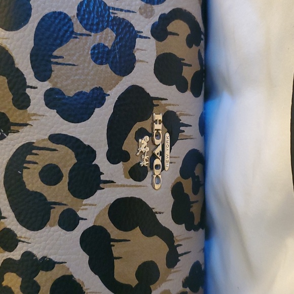 Coach leopard ocelot print Edie 28LI wild beast crossbody& Coach dust bag. - Picture 2 of 11